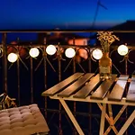 Old Town Seabreeze Residence
